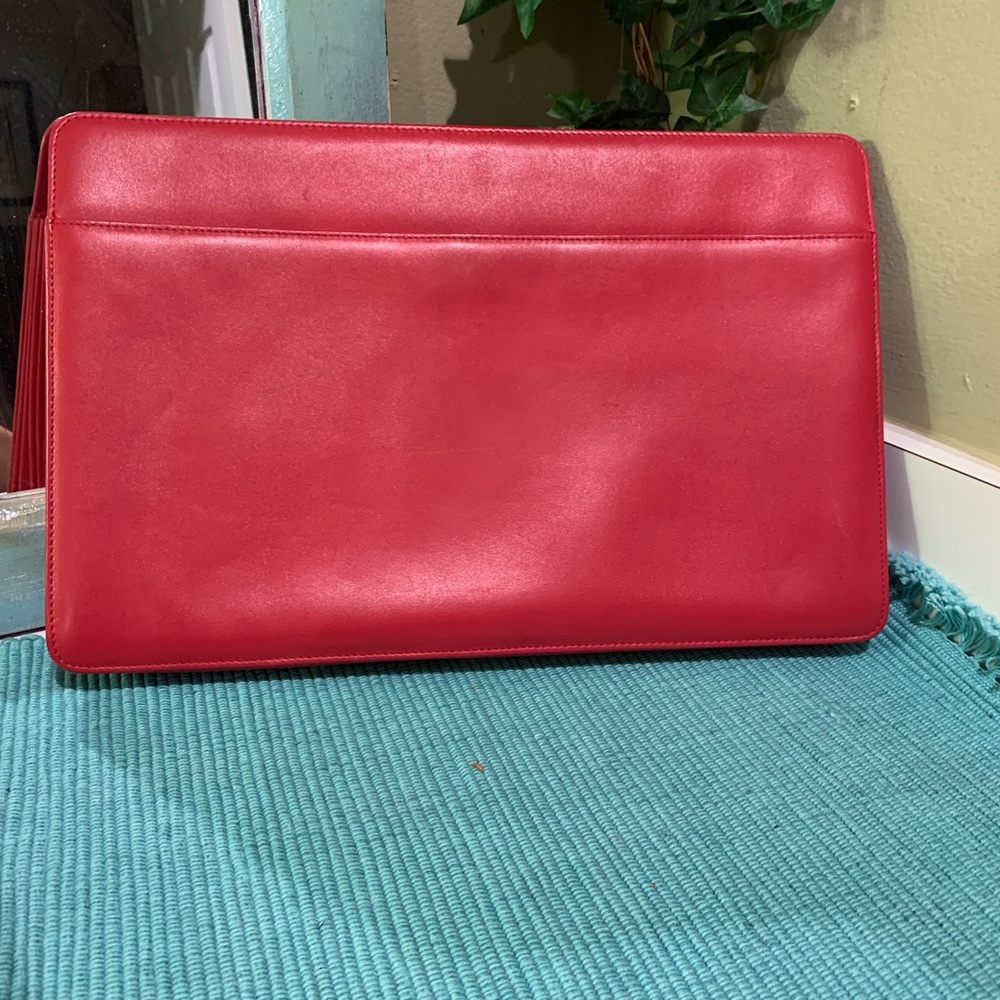 LEVENGER LEATHER FILE ENVELOPE